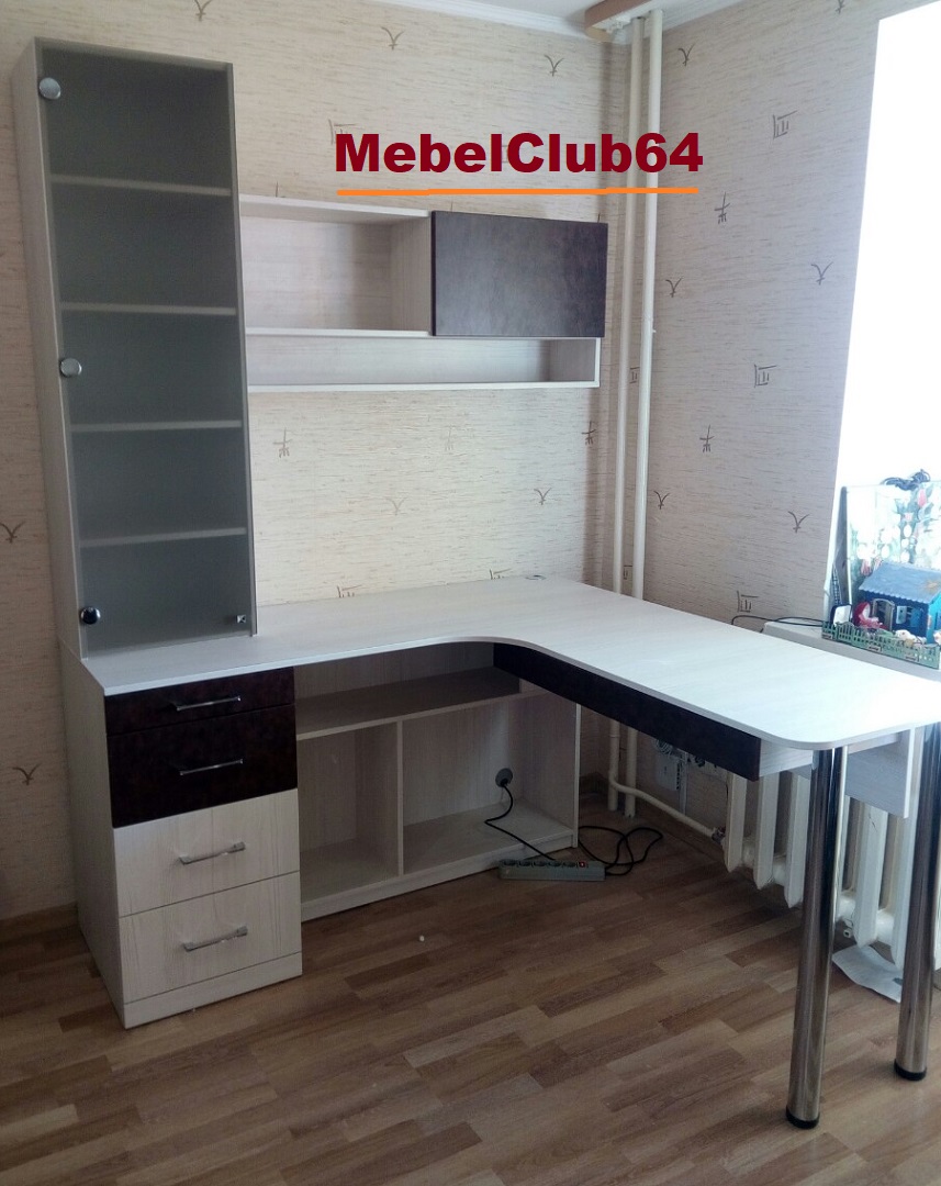 картинка Стол угловой с полками (Заказ № 169 от 27.10.19) от сети мебельных салонов MebelClub